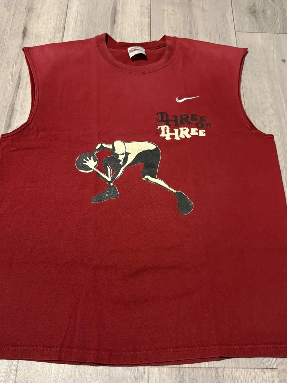 Nike Men’s Red Sleeveless Basketball Tank Top with Graphic